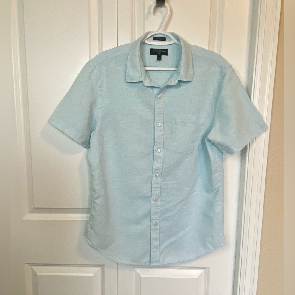 Banana Republic linen-blend slim fit short sleeve button-down shirt
